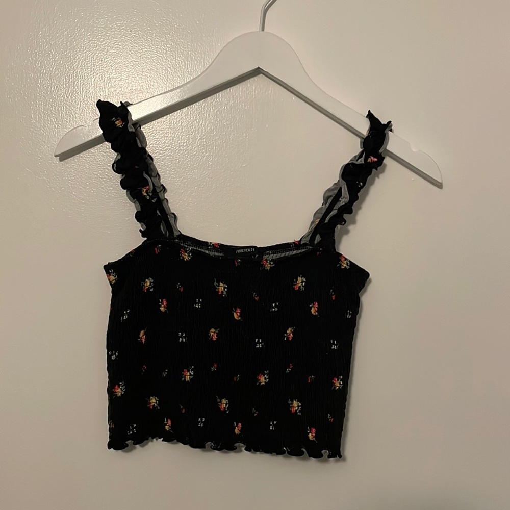 Forever 21 Black Cropped Tank Top Size Small - Picture 1 of 4